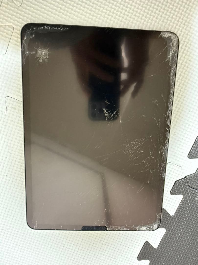 ipad pro 11インチ 第2世代 256GB 画面割れ
