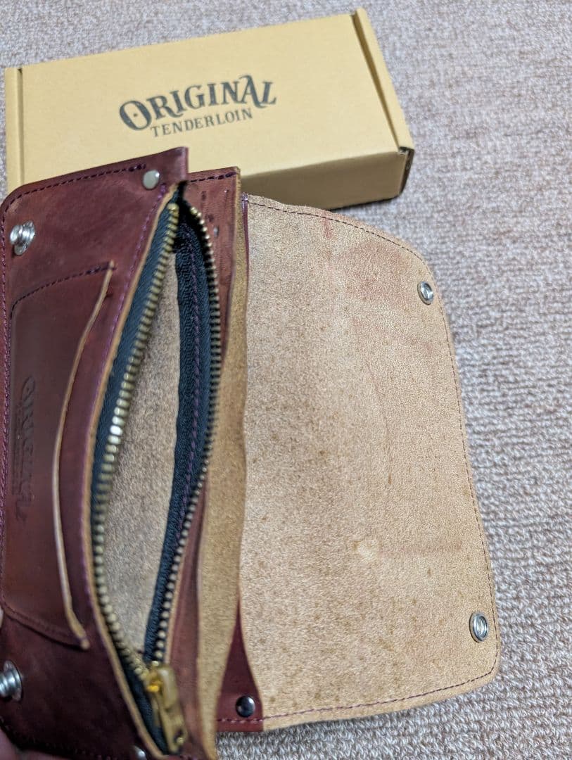TENDERLOIN TRUCKER WALLET 長財布 バーガンディ