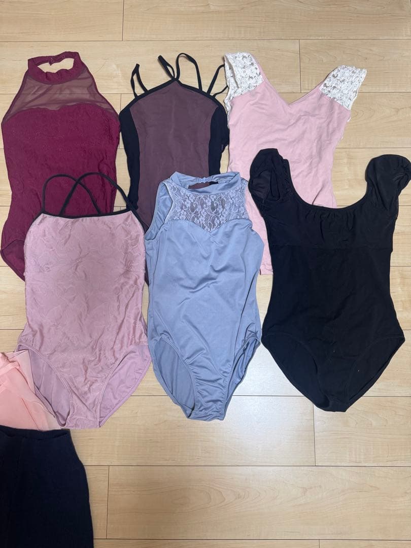 ミ*ー様 【ミッキーさん専用】大人 レオタードセット Mサイズ まとめ売り