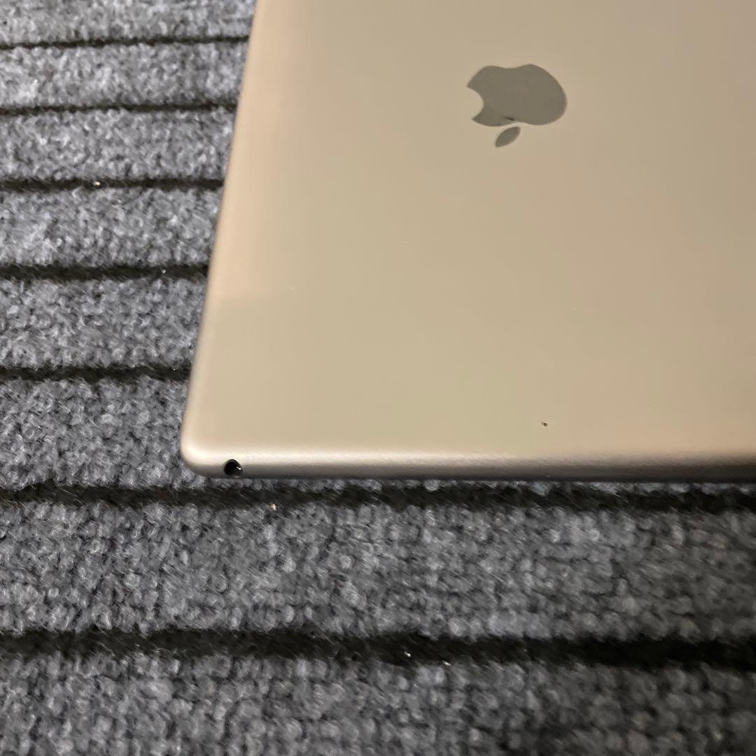 13 iPad 5世代 32GB Wi-Fi スペースグレイ