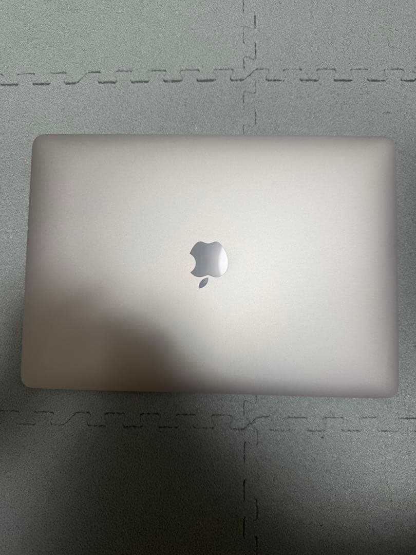 超美品 MacBook Air 2018