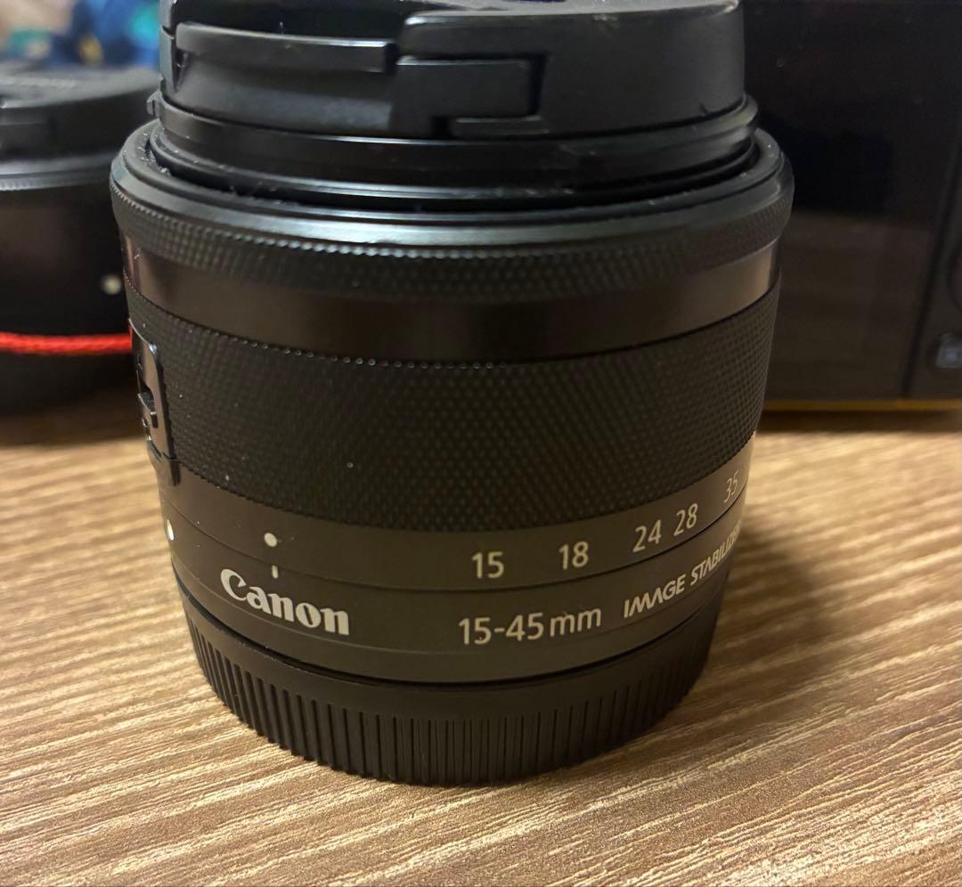 Canon EOS M10 ブラック本体と付属品