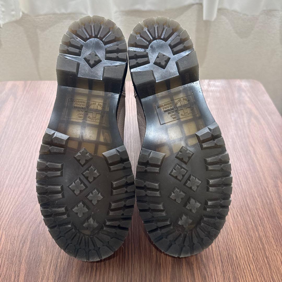 ベージュレザーサイドゴアブーツ（ファー付き）