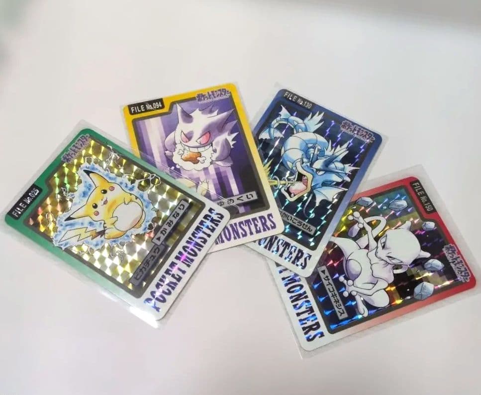 【美品 希少】ポケットモンスター ４枚セット