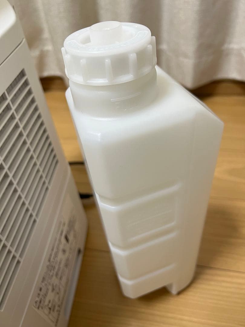 23年美品 SHARP セラミックファンヒーター 加湿機能付 HX-RK12-W