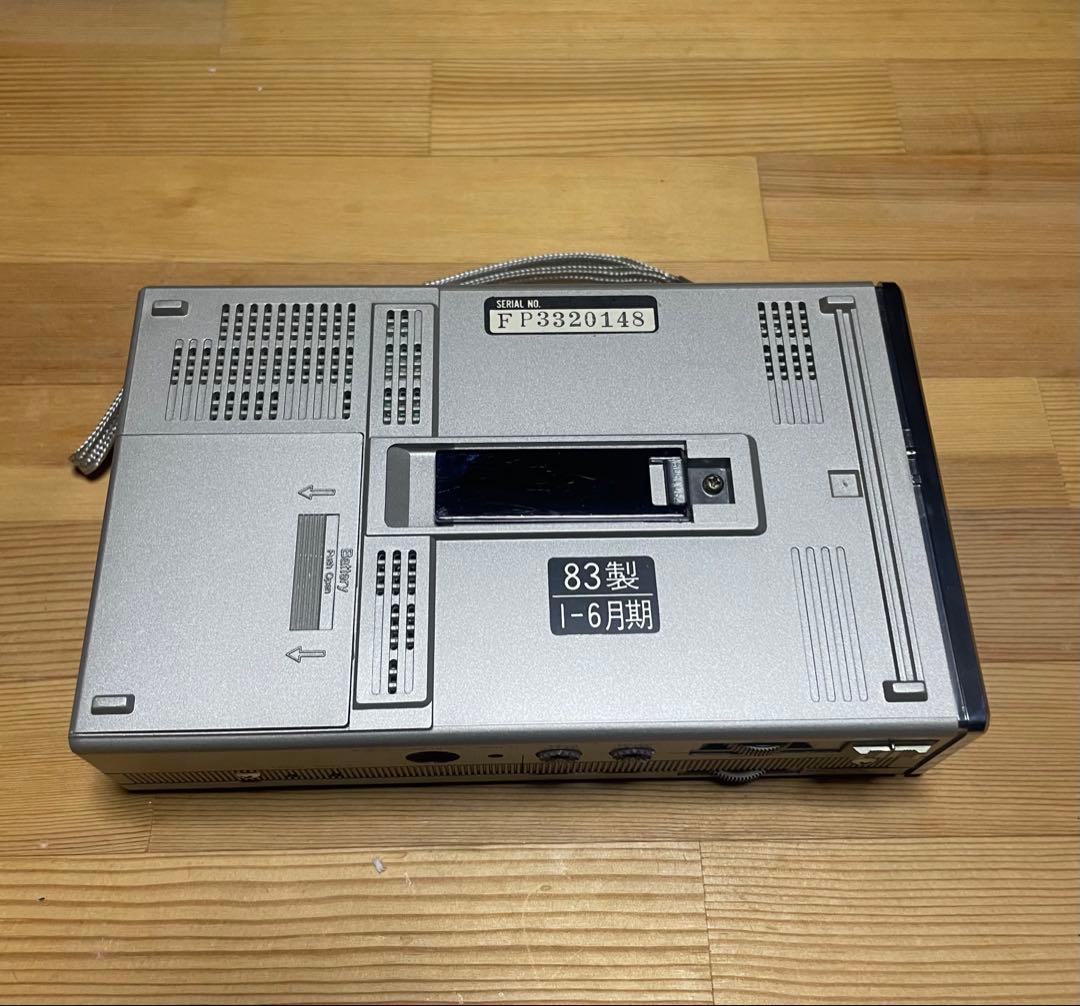 National 小型ブラウン管テレビ AM/FM ラジオ TR-1020