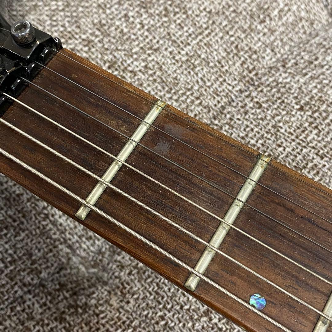 □ Grassroots グラスルーツ エレキギター Forest Duncan