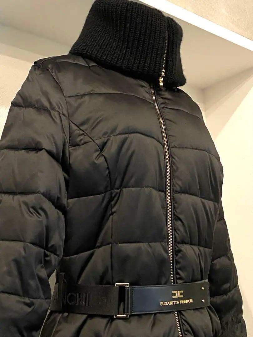 【美品】エリザベッタ・フランキ、デザイン、ダウンコート、定価15万円