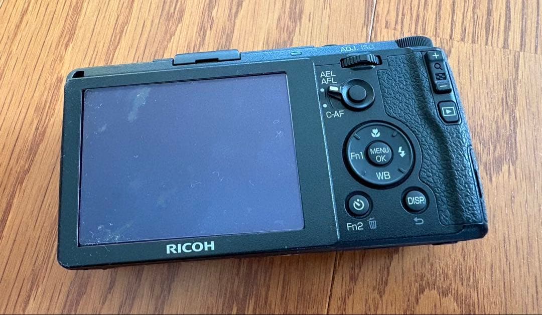 RICOH GR II 箱・充電器付き レンズカバー外れあり