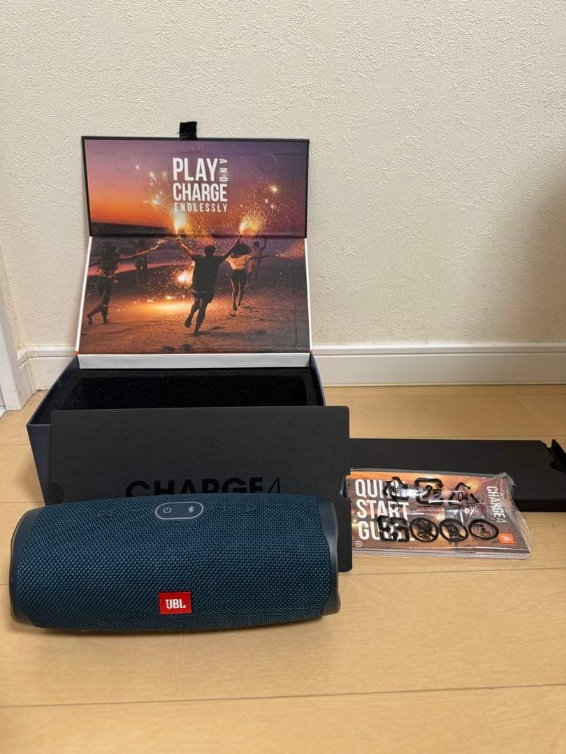 純正　JBL CHARGE4 ワイヤレスBluetoothスピーカー　当日発送