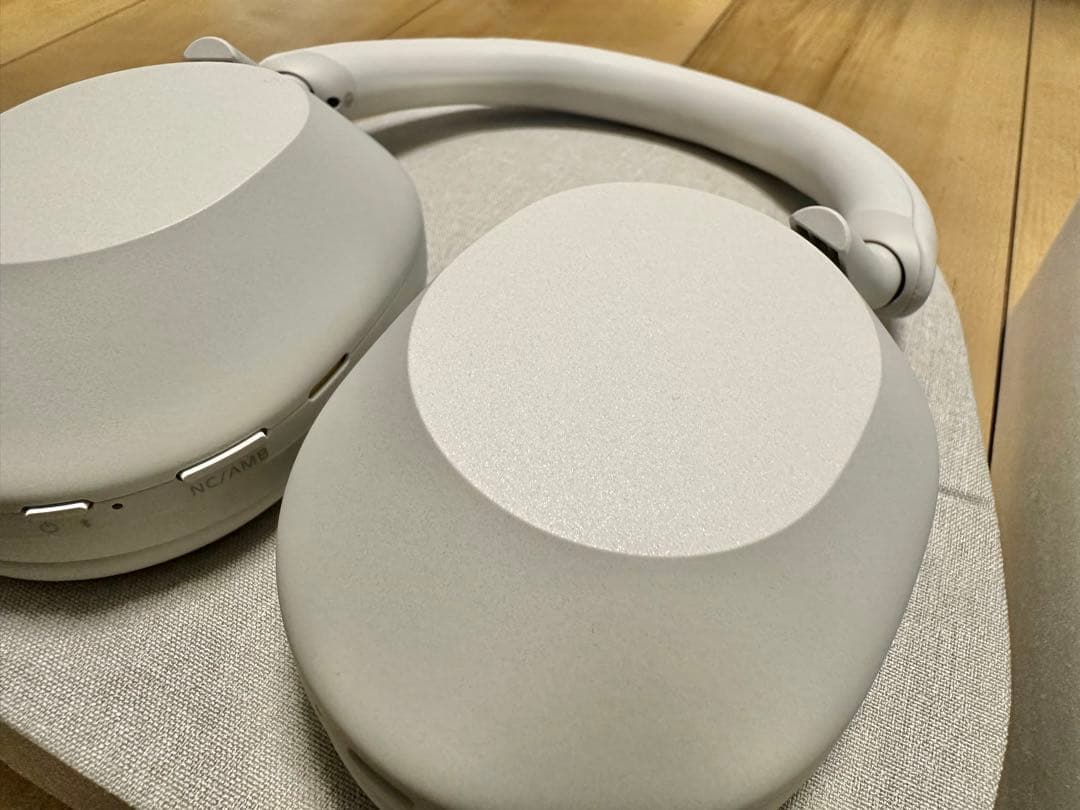 【赤字覚悟】SONY WH-1000XM5 プラチナシルバー　25年3月下旬購入