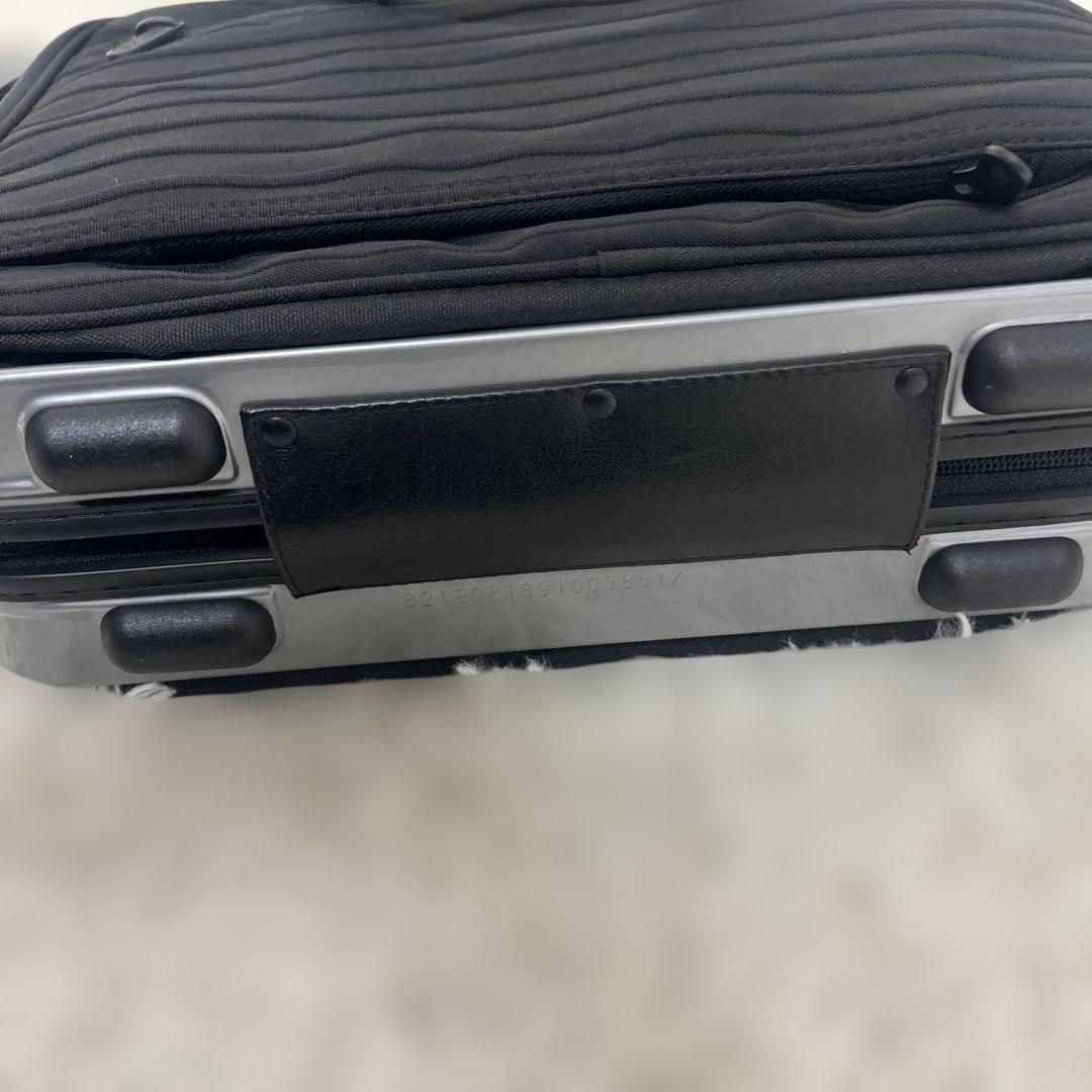 【未使用】RIMOWA Lufthansa ノートブックケース 16L 黒