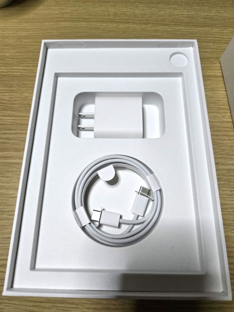 iPad mini (第6世代) 64GB Wi-Fi スターライト