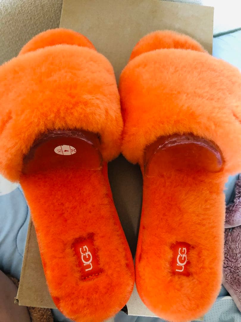 最終値下げ/新品未使用品UGG コゼット　梅田阪急/高島屋限定カラー