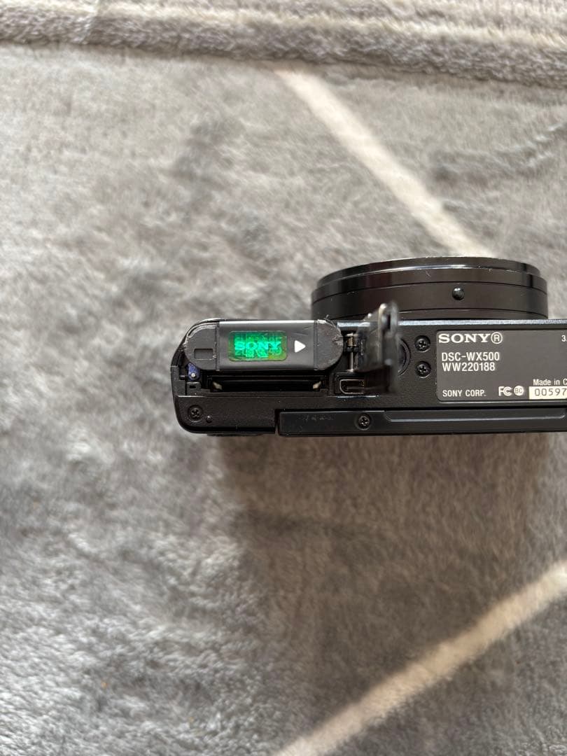 SONY ソニー　コンパクトデジタルカメラ DSC-WX500 ジャンク品