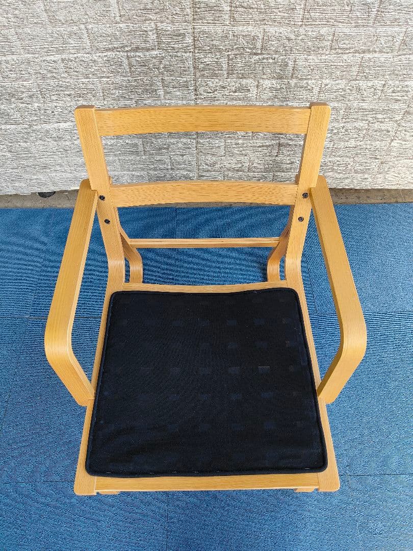 MUJI 無印良品 リビングでもダイニングでもつえるソファチェア①