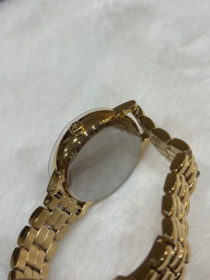 スタージュエリー 時計　MOON SHOT ゴールド