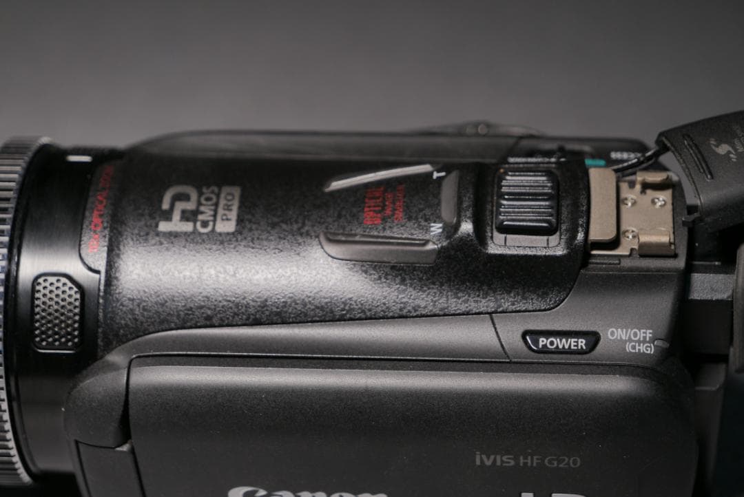 充実備品★CANON HF-G20★動作良好
