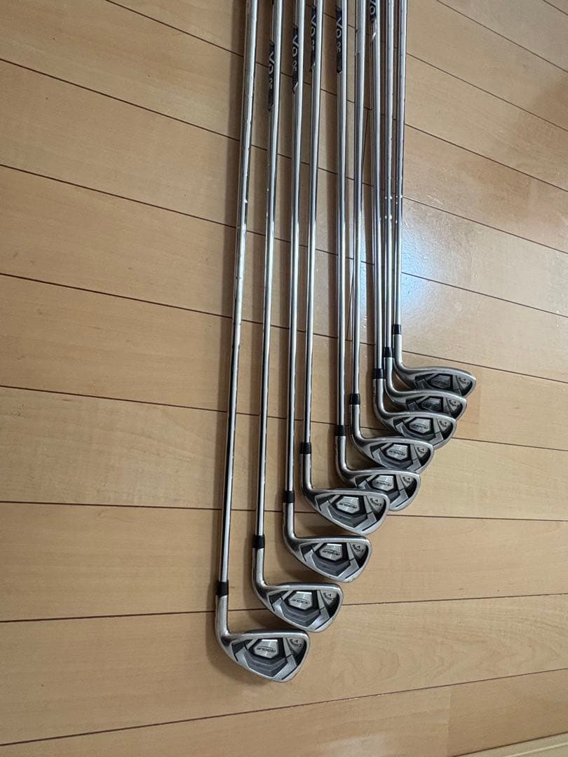 キャロウェイ　ローグアイアンフルセット9本