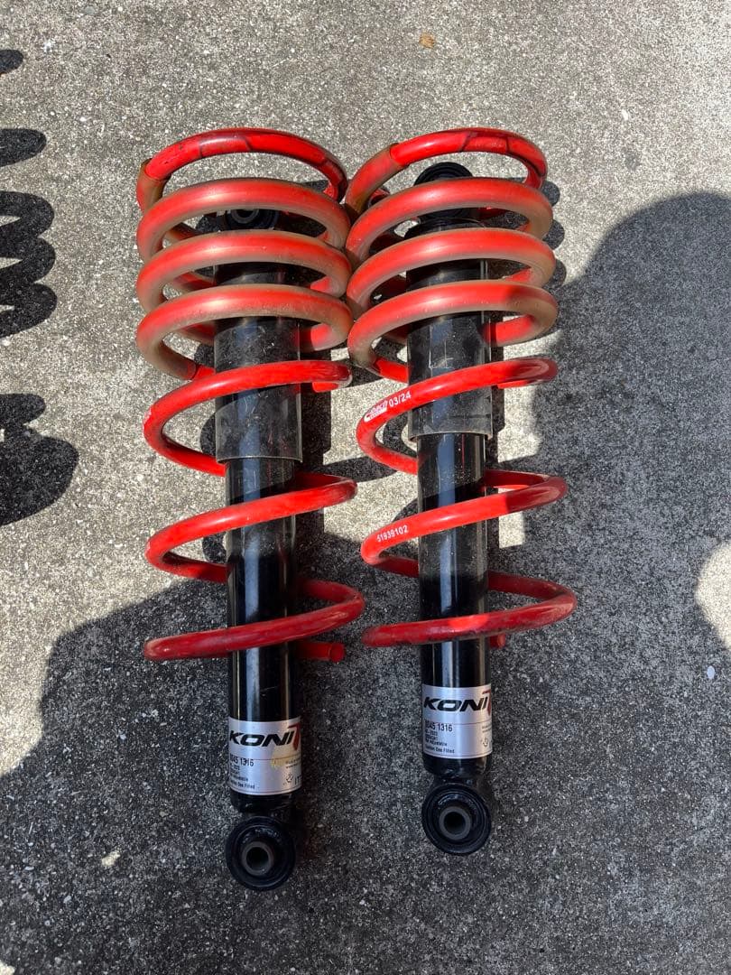 アバルト695 ツーリズモ 純正 KONI アイバッハ サスペンション キット