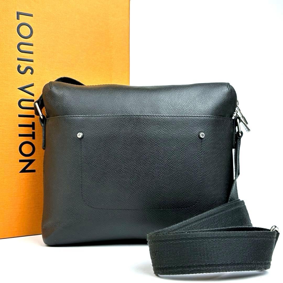 ネエさん ルイヴィトン タイガ グリゴリ メッセンジャーPM M30238