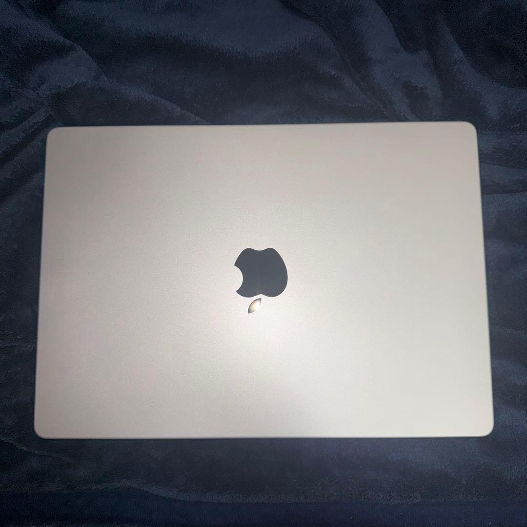 M4 Proチップ搭載14インチMacBook Pro - シルバー 1TB
