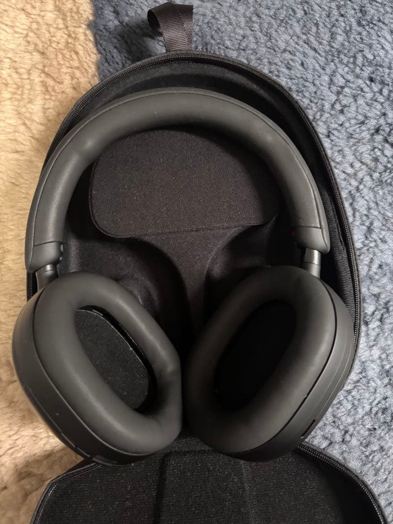 Sony ワイヤレスヘッドホン WH-1000XM5