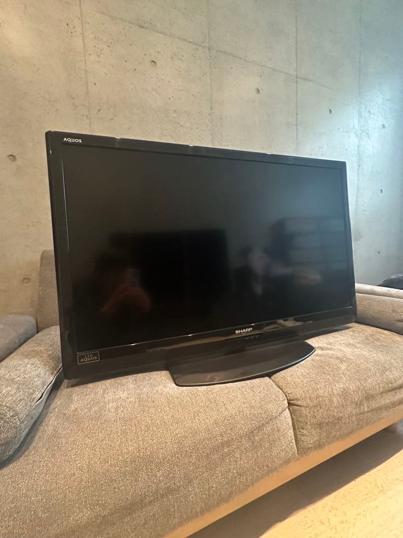 【美品】【即日発送】SHARP AQUOS 40インチ液晶テレビ LC-40V7