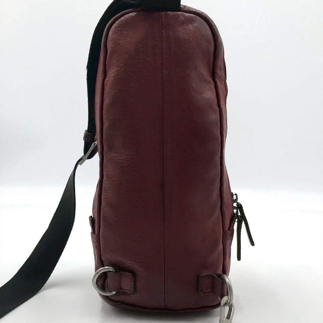 最高級✨バーバリーブラックレーベル ボディバッグ ロゴ刻印 レザー ボルドー