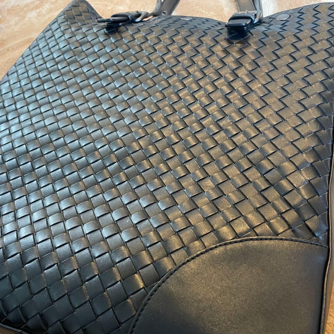 ボッテガヴェネタ　ブラック　トートバッグ　イントレチャート　肩掛け　A4可