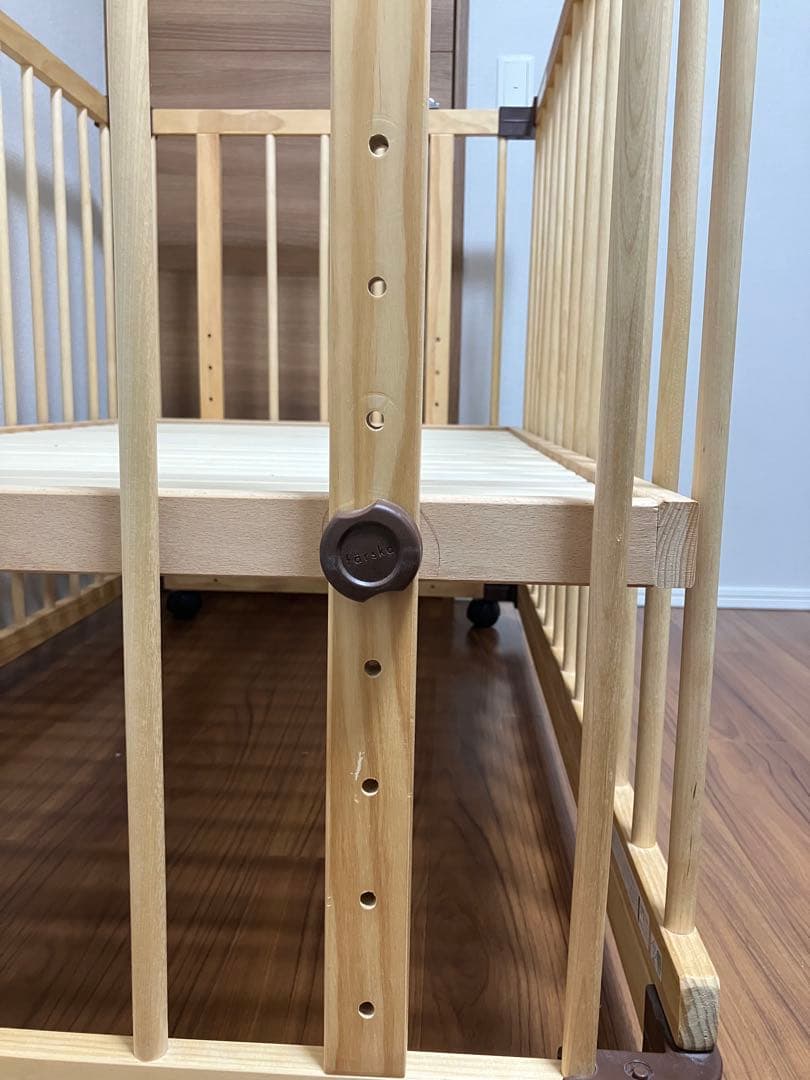 【送料込】farska ベッドサイドベッド03 安全ベルト付 ファルスカ