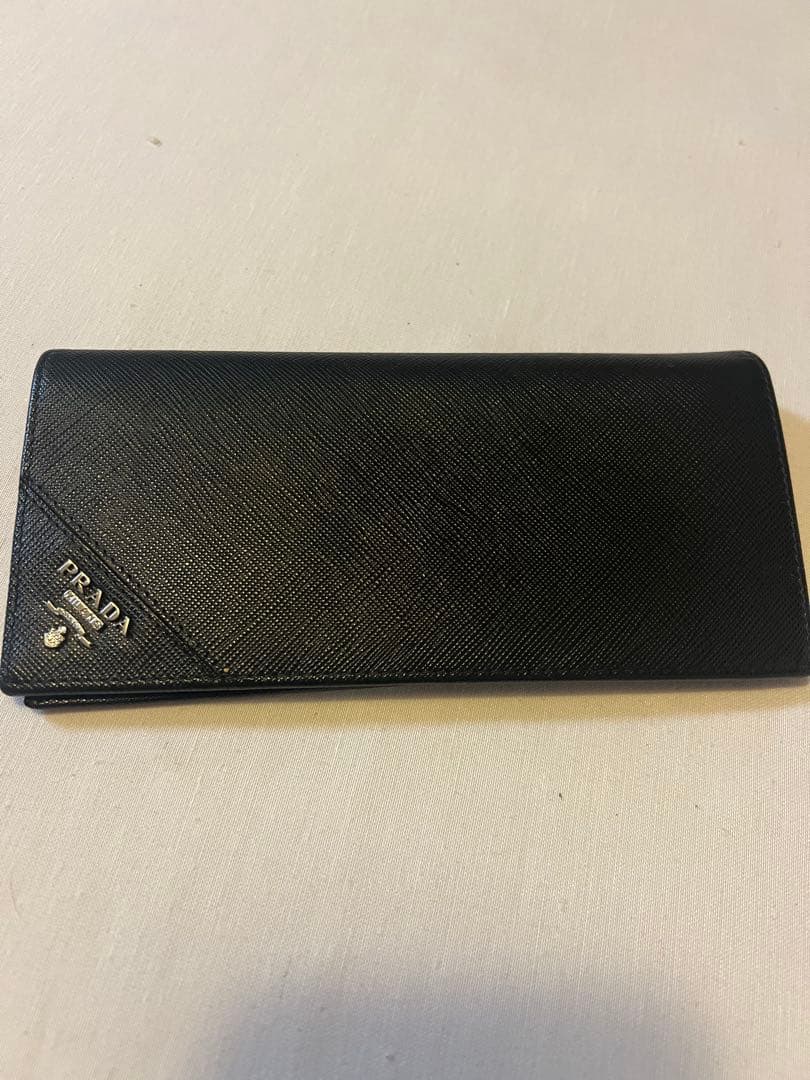 PRADA サフィアーノレザー　財布