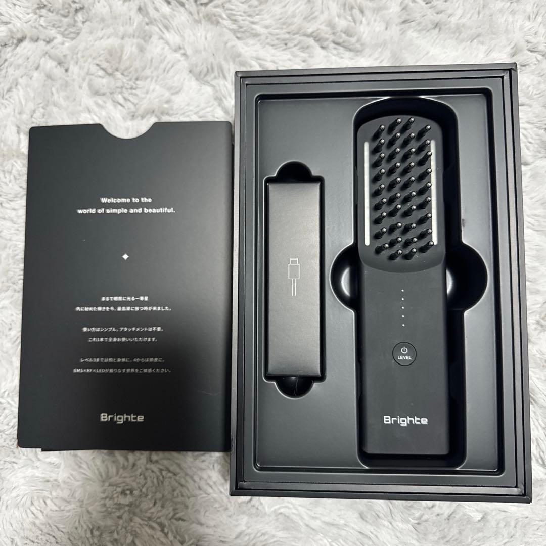 Brighte ELEKI BRUSH ローション•スカルプブラシ付き