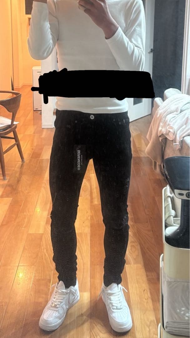 Serenadeフィットデニム ブラック 28インチ