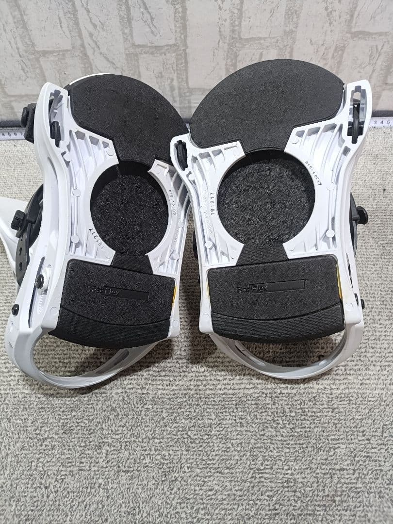 BURTON CARTEL Mサイズカーテル バートン