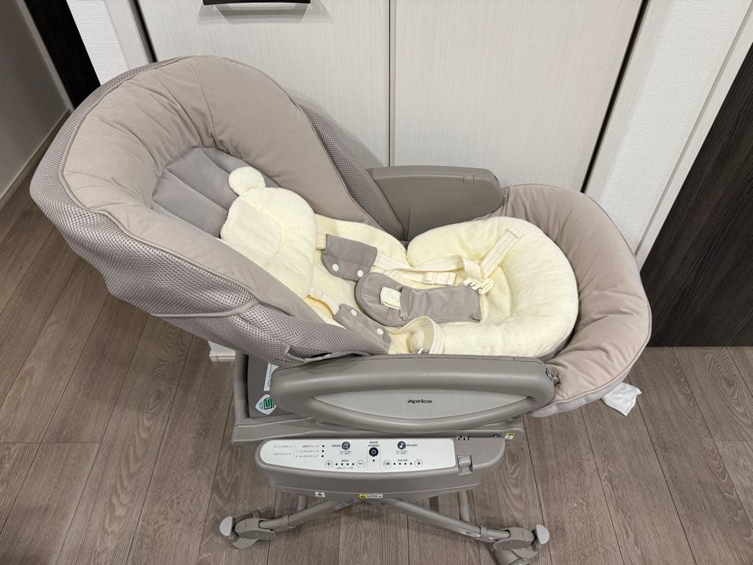 アップリカ　電動ハイローチェア　ユラリズムオートプレミアム