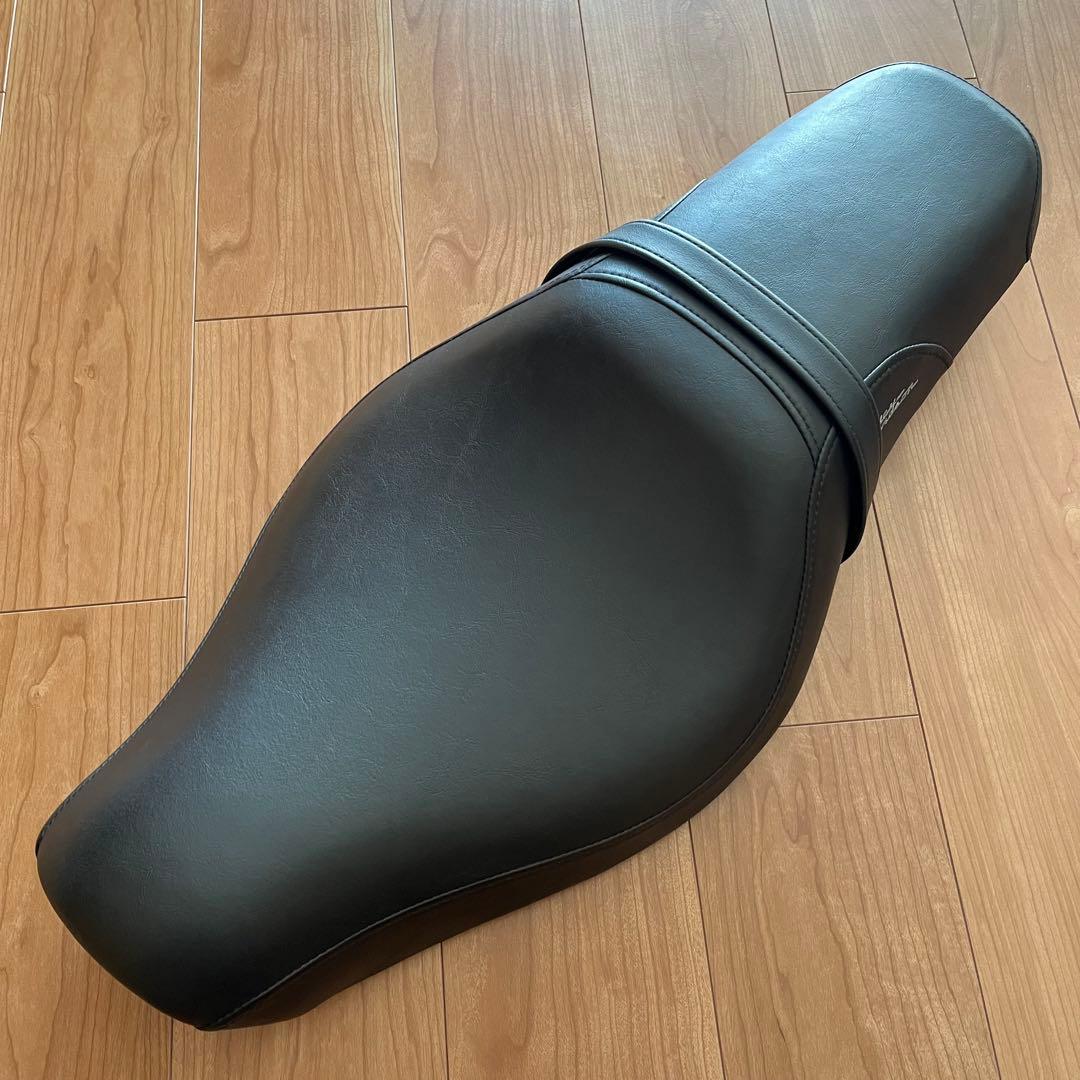 【美品】ハーレーXL883/1200純正バッドランダーシート（07〜09）車検可