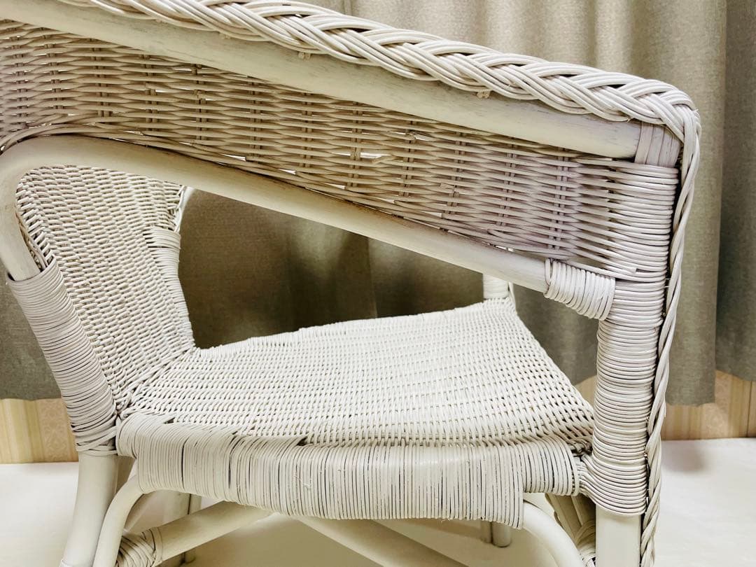 送料込み/タグ付き/新品未使用/ラタン/ホワイト/アームチェア