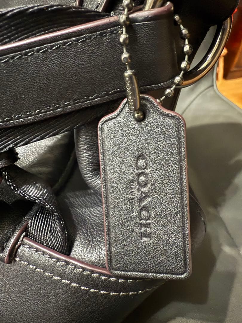 COACH リビングトン　ショルダーバッグ　バイクバッグ