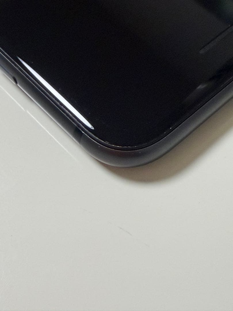 【極美品！】【バッテリー83%】iPhone 8 128GB ブラック