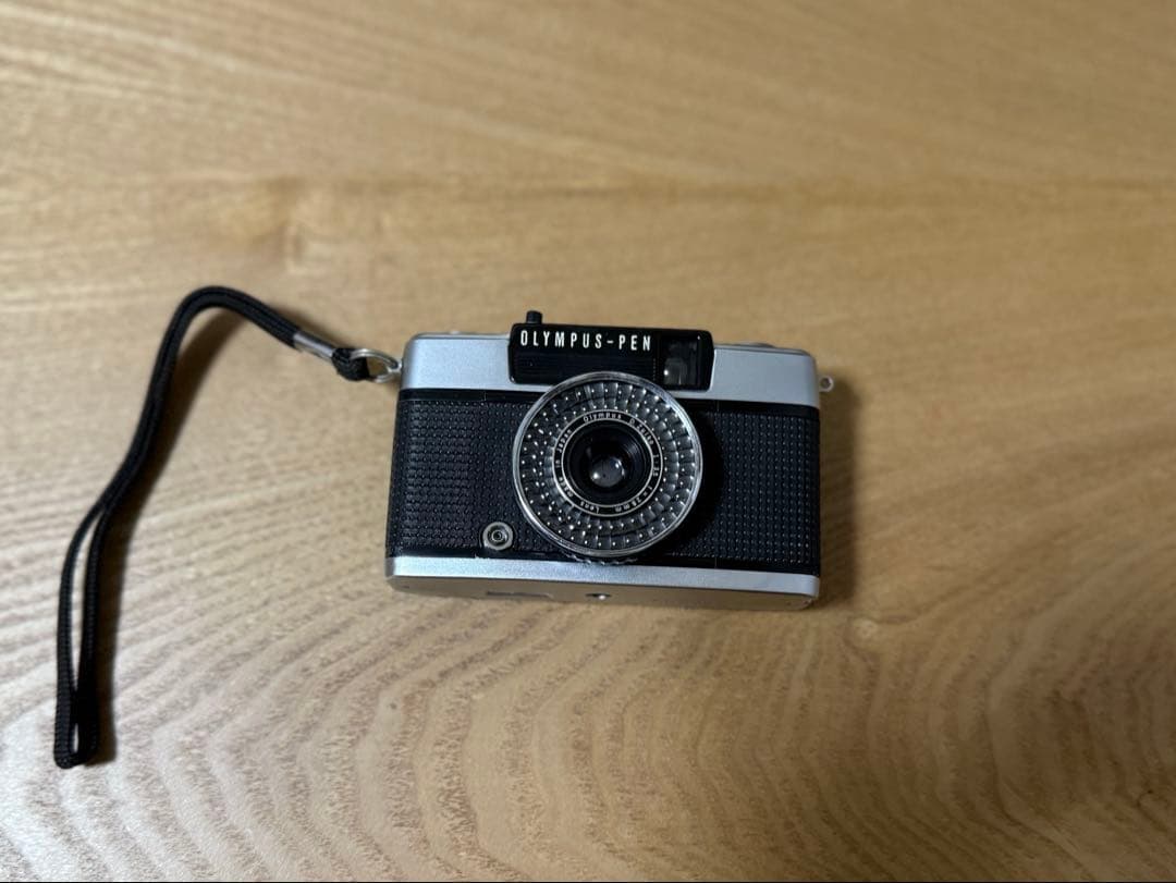 美品　OLYMPUS PEN EE-3 フィルムカメラ