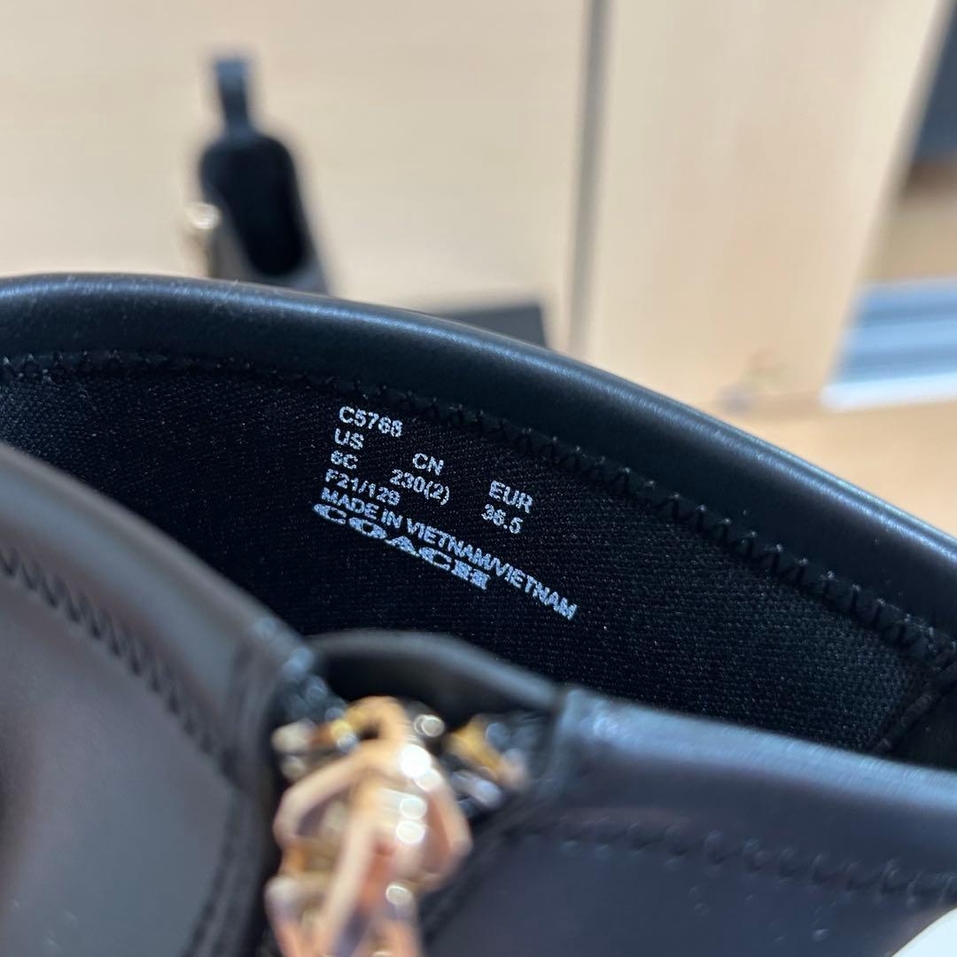 新品COACH ショートブーツ 23cm