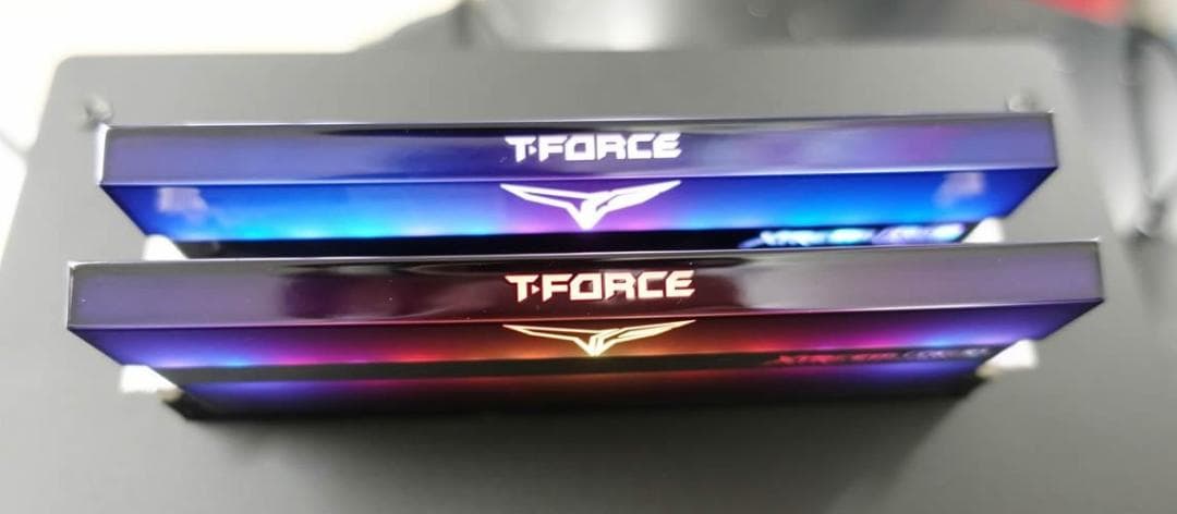 メモリー XTREEM ARGB DDR4 DESKTOP MEMORY 64GB