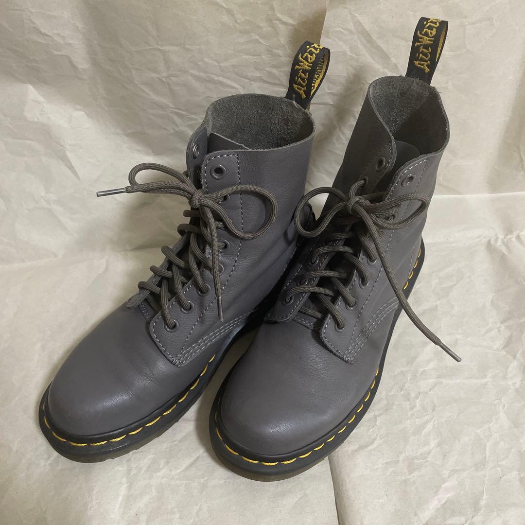 ドクターマーチン 限定モデル　8ホール UK4 グレー