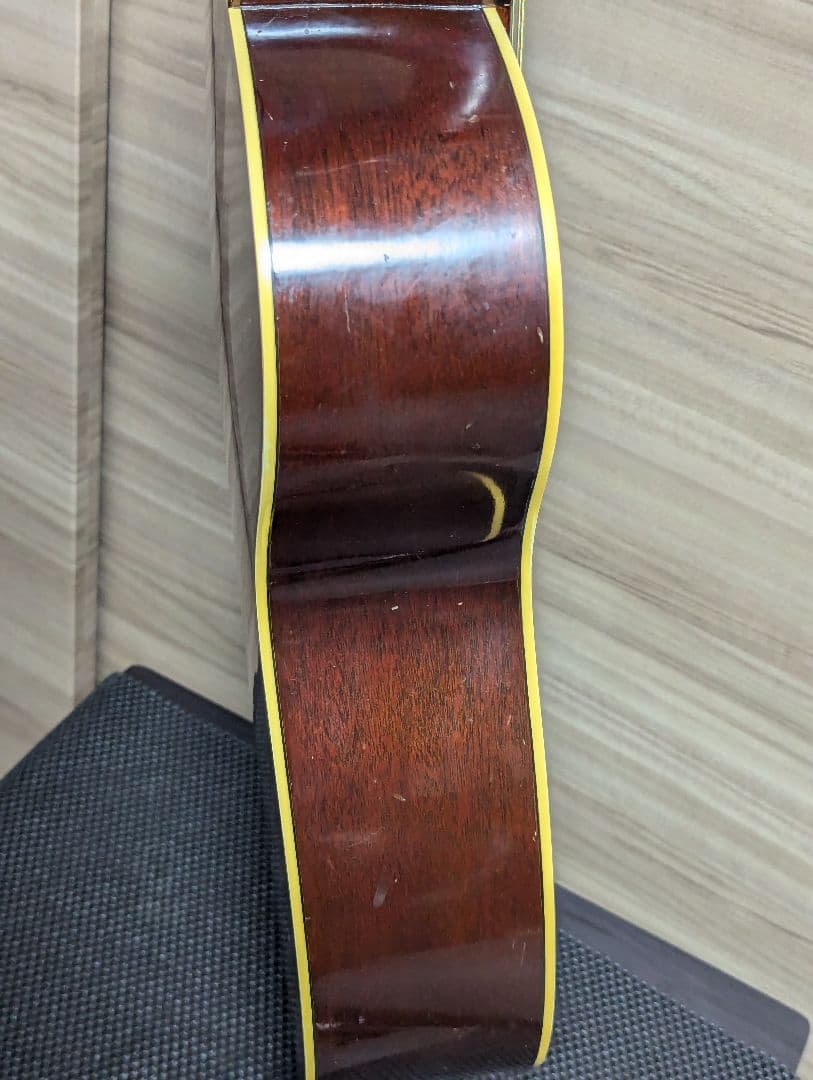 YAMAHA FG-200F 黒ラベル