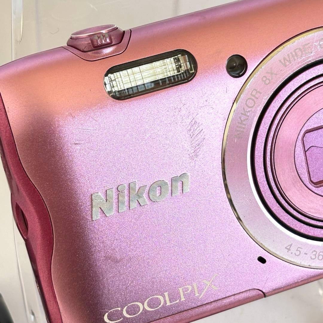 Nikon coolpix A300 ニコン　デジカメ　SDカード付【2GB】