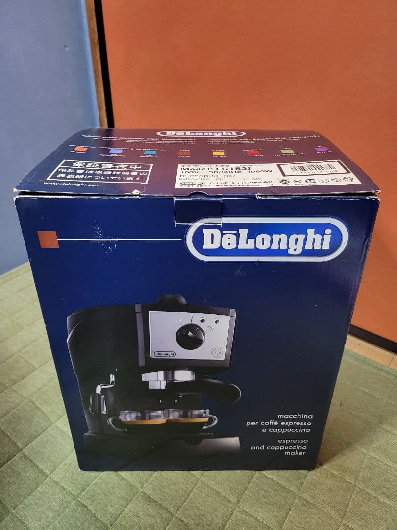 デロンギ エスプレッソ・カプチーノメーカー EC152J ブラック 新品