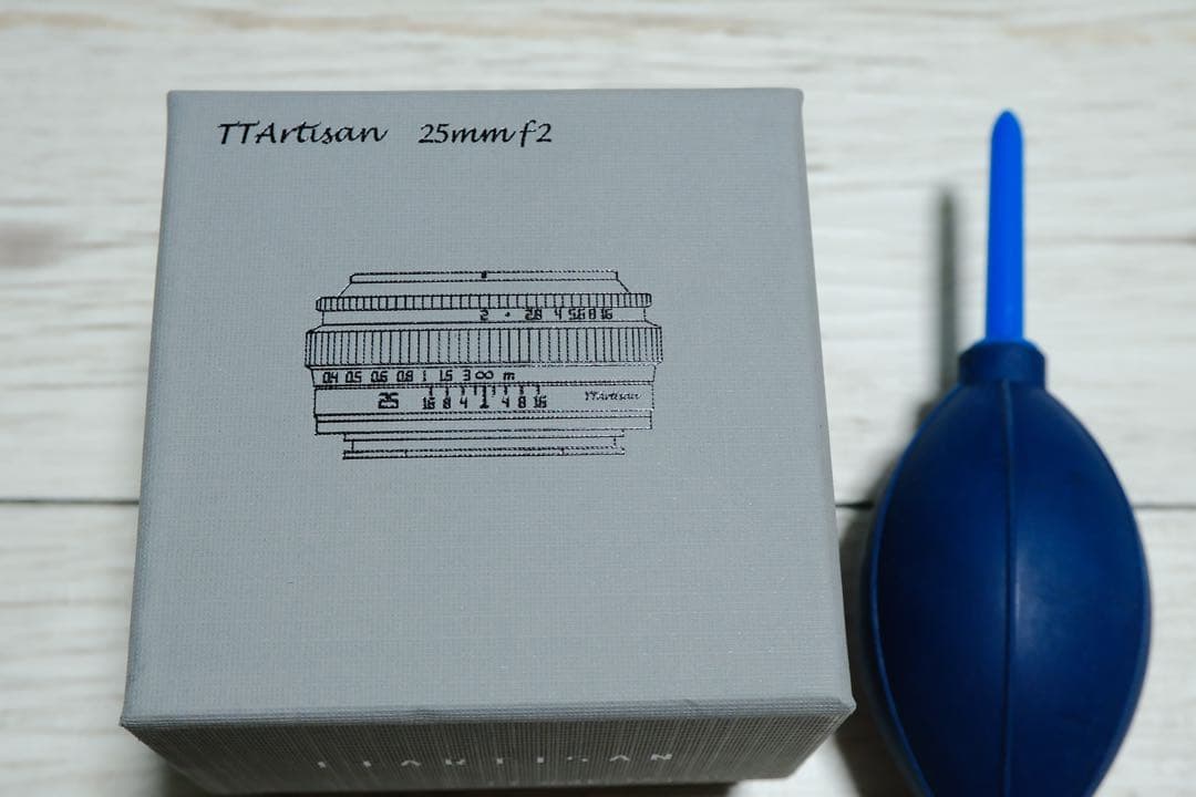 【新品級】TTArtisan 25mm f/2＆Lightやフードカバー等
