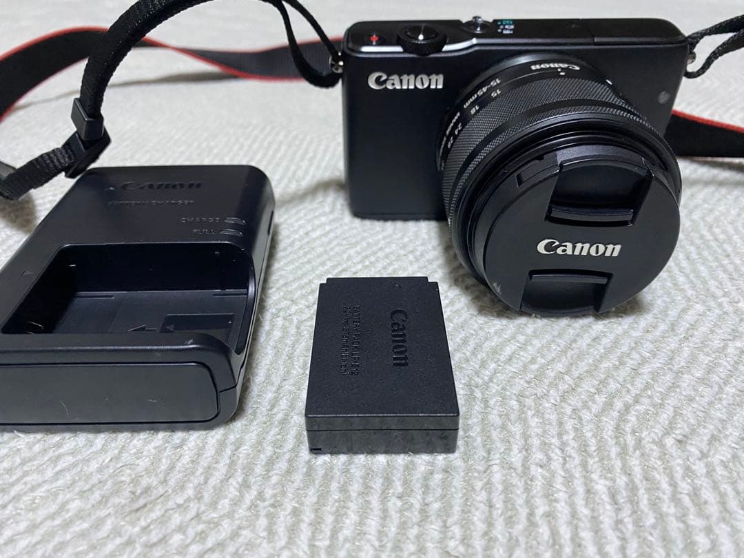 【お値下げ中★】Canon EOS M 10ミラーレス一眼 15-45mm
