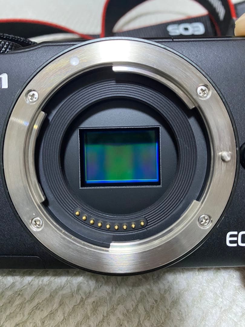 【お値下げ中★】Canon EOS M 10ミラーレス一眼 15-45mm